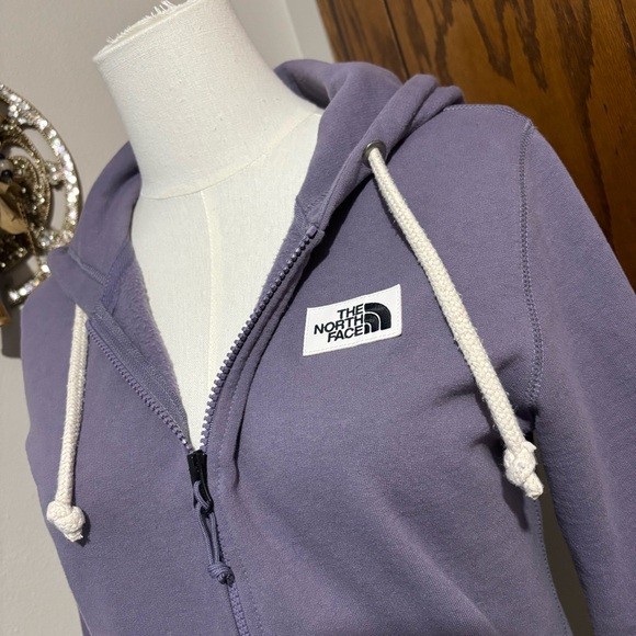 North Face Purple Long Sleeve Zip Up Hooded Sweatshirt Lightweight Jacket Sz. XS - Picture 4 of 10